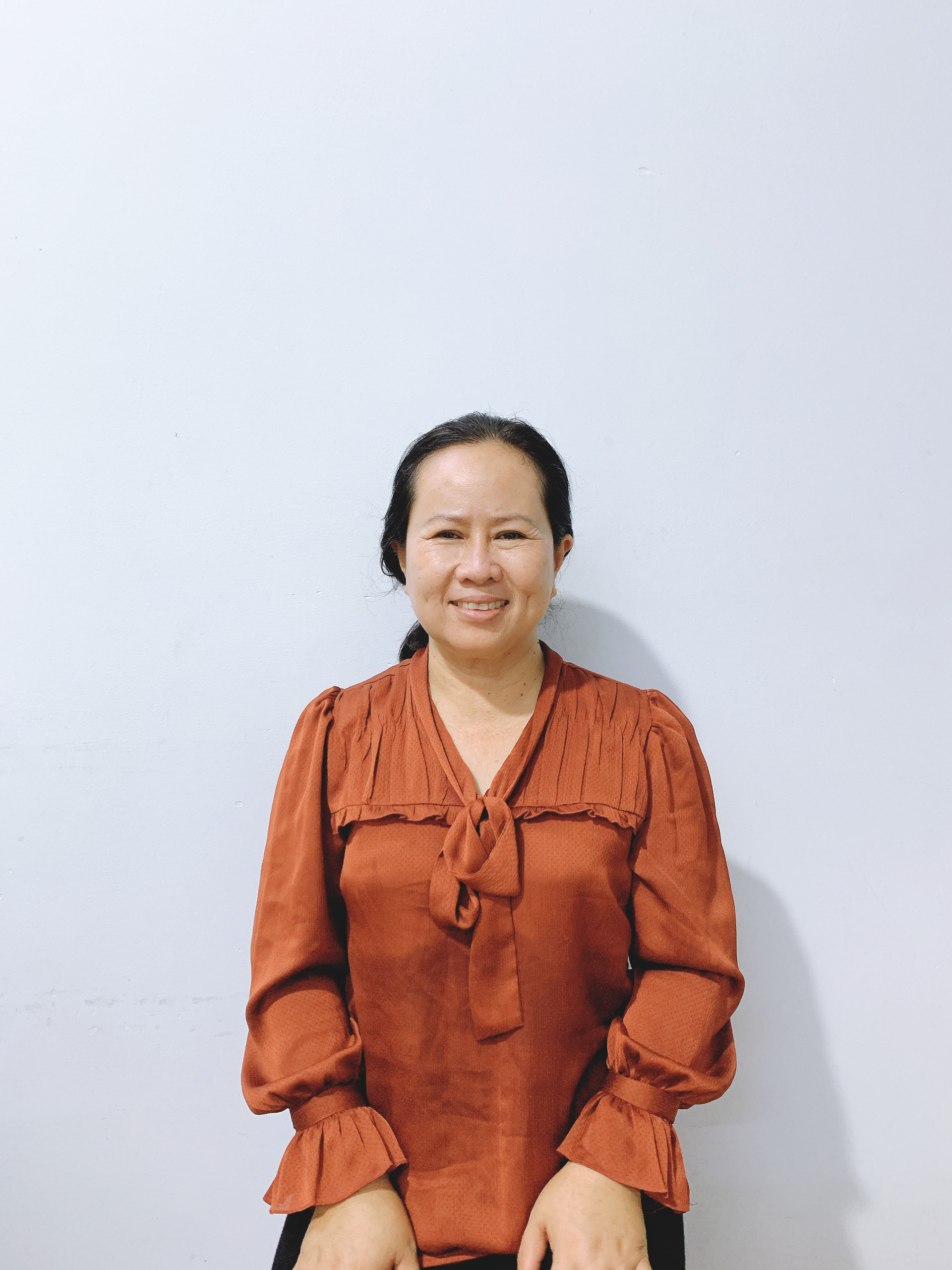 Chị Mai, sinh năm 1975, quê ở Kiên Giang nấu ăn ngon, làm việc ổn định