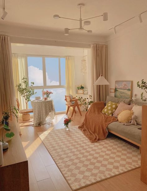 Nhà em trên đường Xóm Đất, quận 11 cần tìm cô giúp việc nhà lương cao