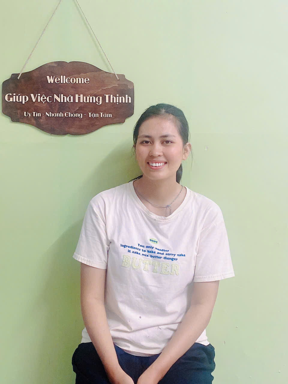 Chị Vân - 30 Tuổi - Ở Ninh Thuận - Tuy Còn Trẻ Nhưng Chị  Đã Có 5 Năm Kinh Nghiệm GV Và Chăm Bé Ở SG