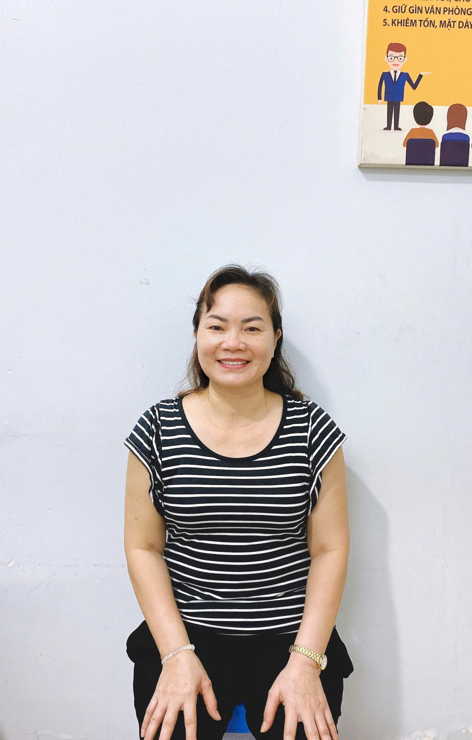 Chị Nguyễn Thị Thấm, sinh năm 1976, Đồng Tháp. Cần tìm việc làm