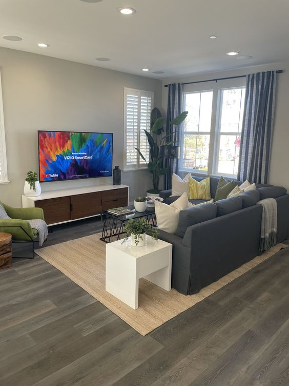 Tuyển Chị Giúp Việc Cho Nhà 3 Người, Lương 11 Triệu, Bao Ăn ở Tại Quận 7.