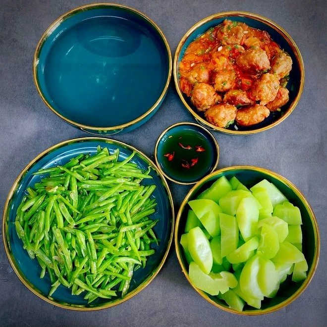 Tìm chị giúp việc cho nhà mẹ đơn thân ở quận 2 lương 10tr