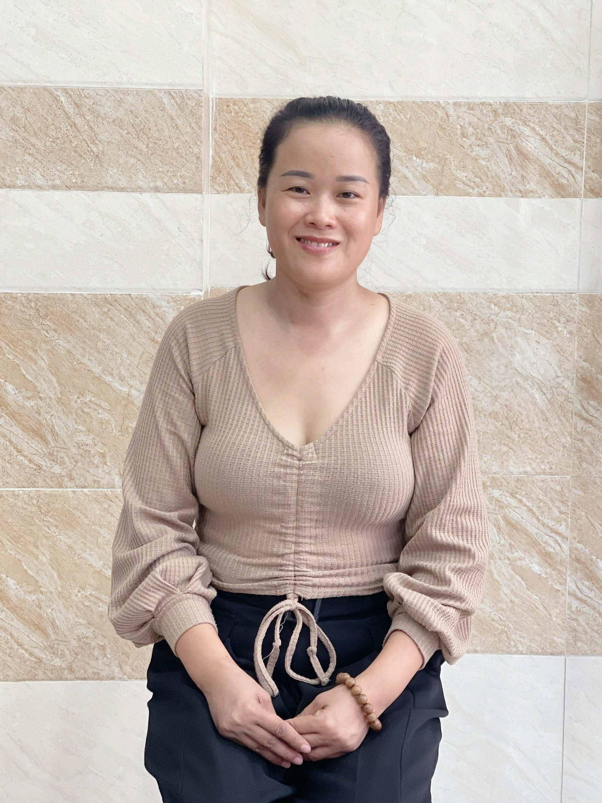 CHỊ VINH CẦN TÌM VIỆC CHĂM BÉ - GIÚP VIỆC NHÀ