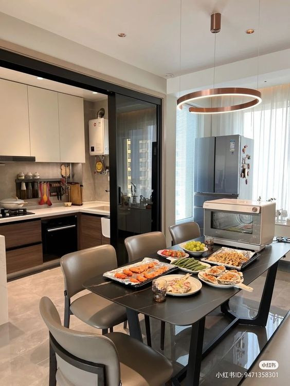 Tuyển Nữ Giúp Việc, Bao Ăn Ở Cityland Gò Vấp.