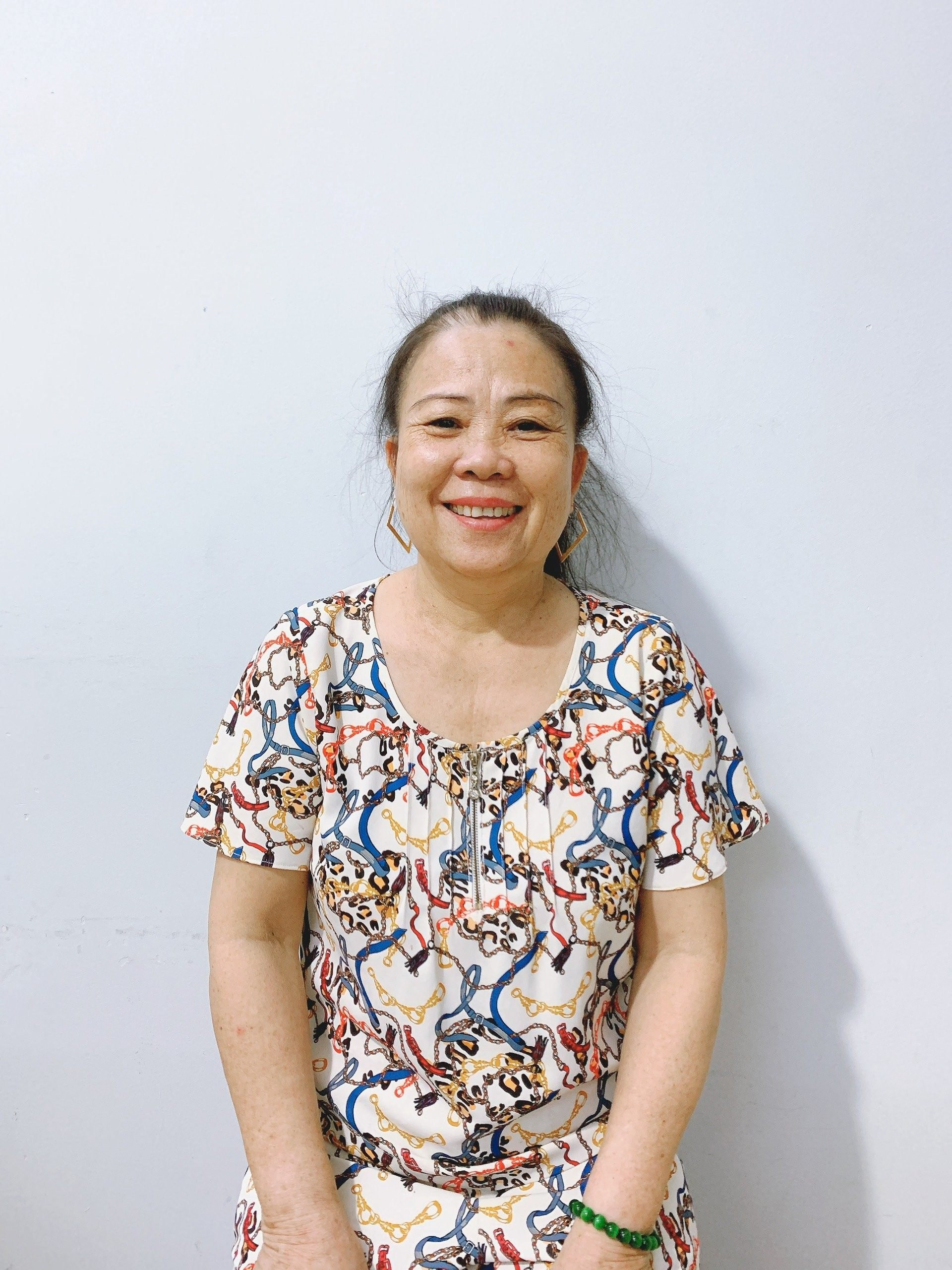 CÔ HƯƠNG THA THIẾT TÌM VIỆC NHÀ