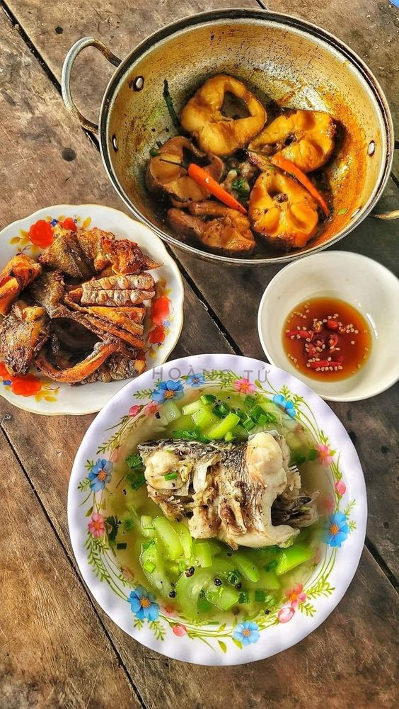 Nhà Ở Ngã Tư An Sương Cần Tuyển Chị Giúp Việc Bao Ăn Ở Lại.