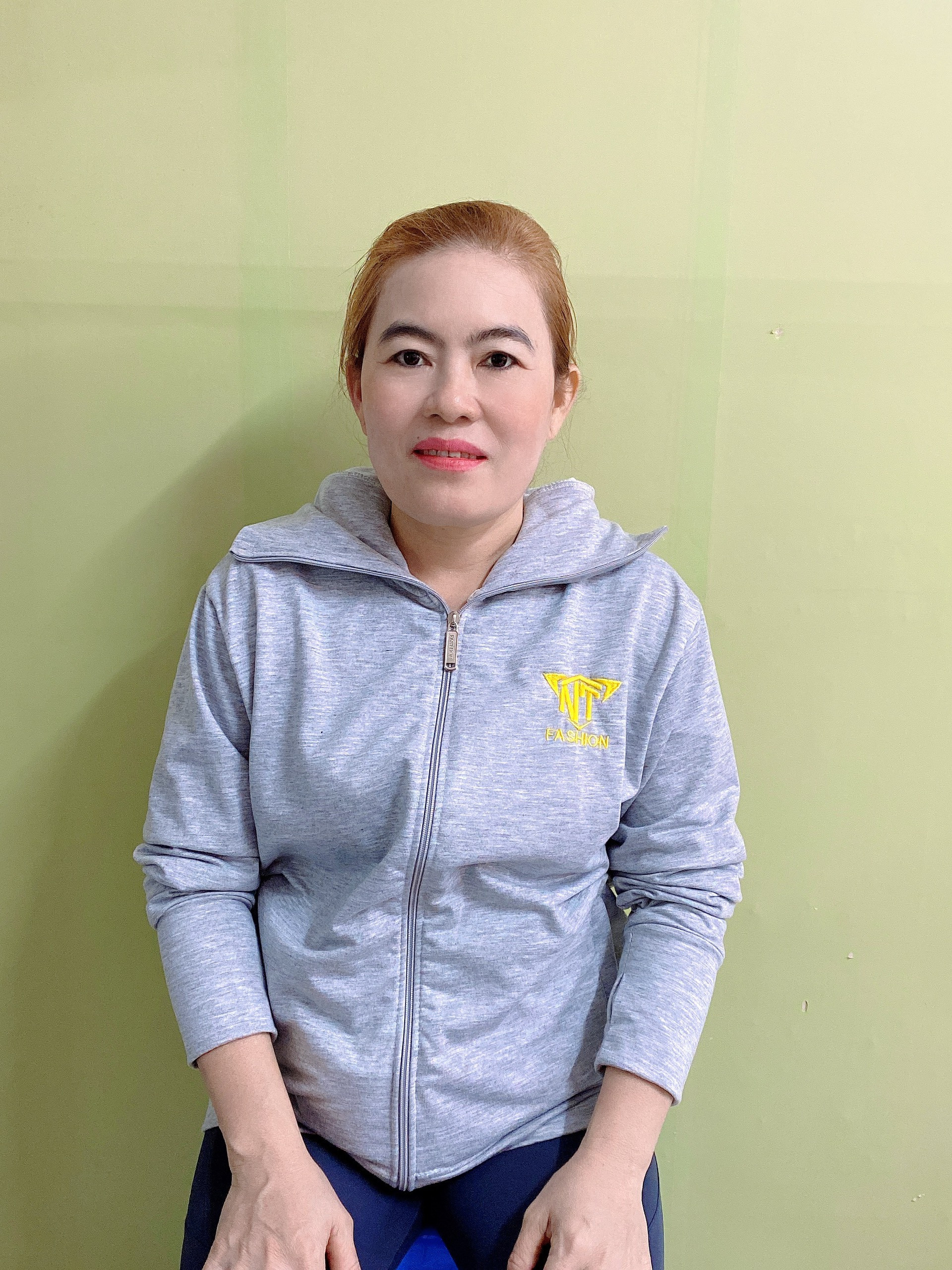 Chị Nguyễn Thị Hồng, Sinh Năm 1974, Quê Kiên Giang Cần Tìm Việc, Sđt Chị Hồng 0982845784