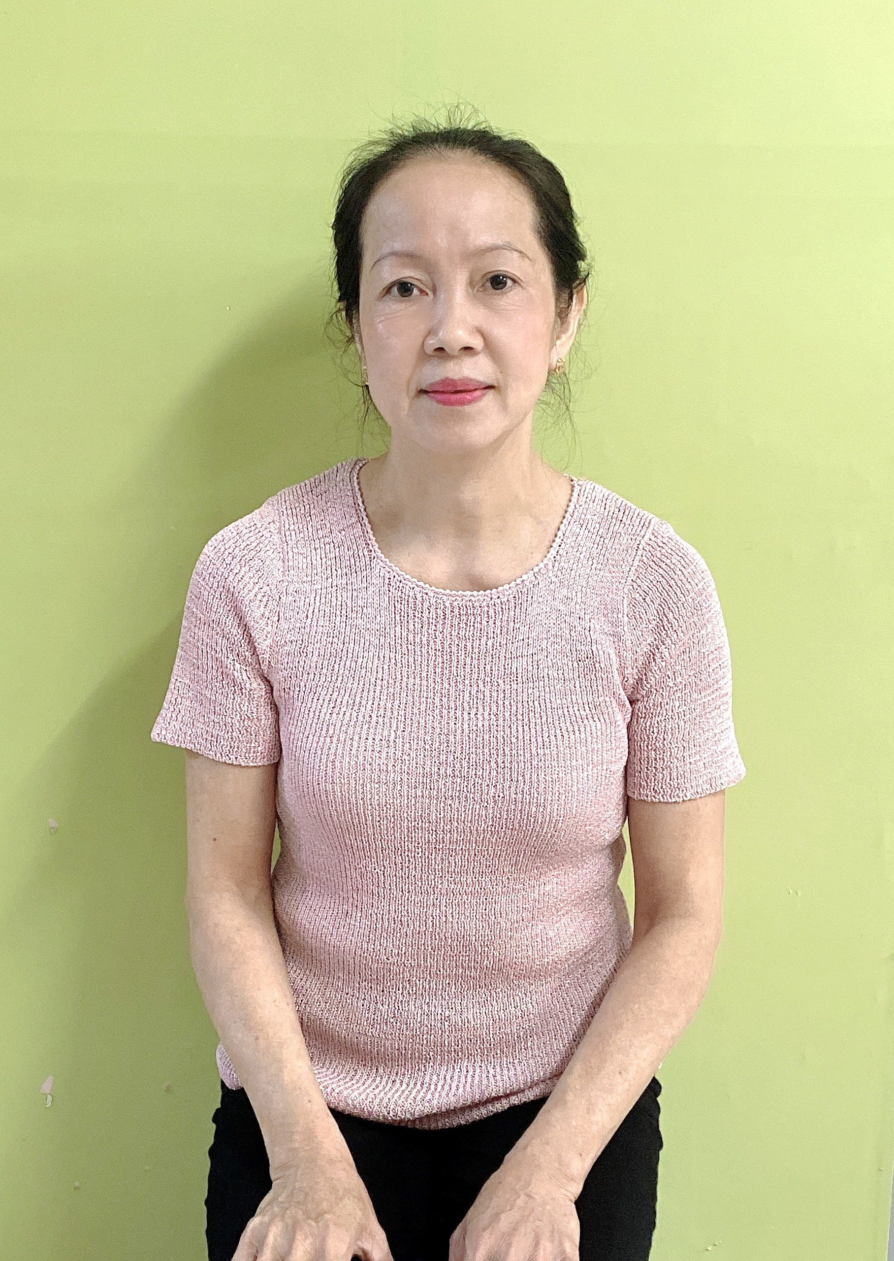 Em tìm việc làm cho cô Hồng - 52 tuổi - quê Tiền Giang.