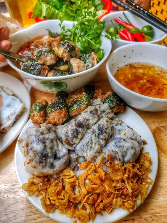 Cần tuyển 1 chị giúp việc cho nhà 2 người ở Tân Phú.