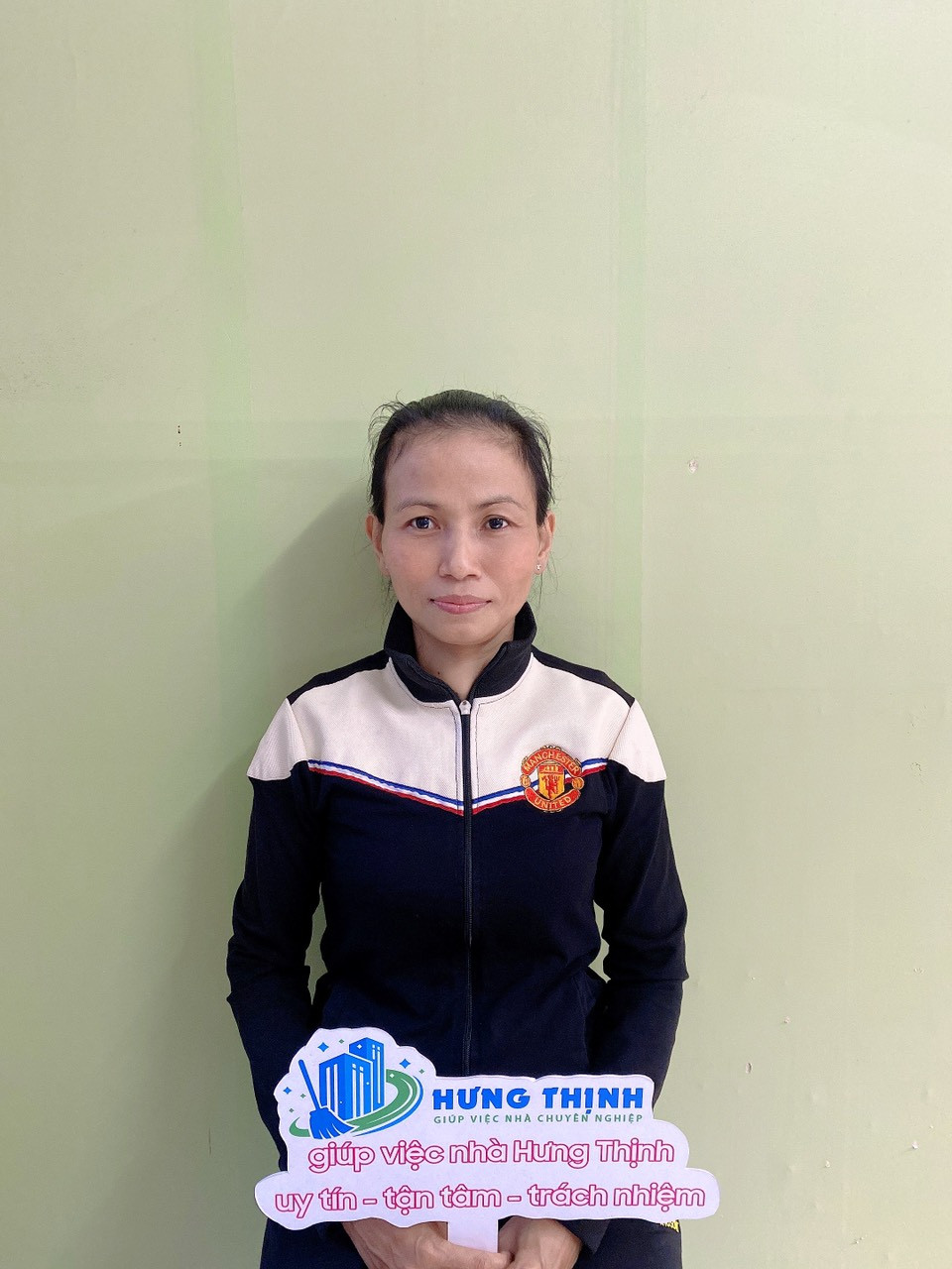 ANH CHỊ ƠI, NAY EM CÓ 1 CHỊ GIÚP VIỆC CỰC KỲ HIỀN LÀNH VÀ CHỊU KHÓ GIỚI THIỆU CHO NHÀ MÌNH NÈ .!