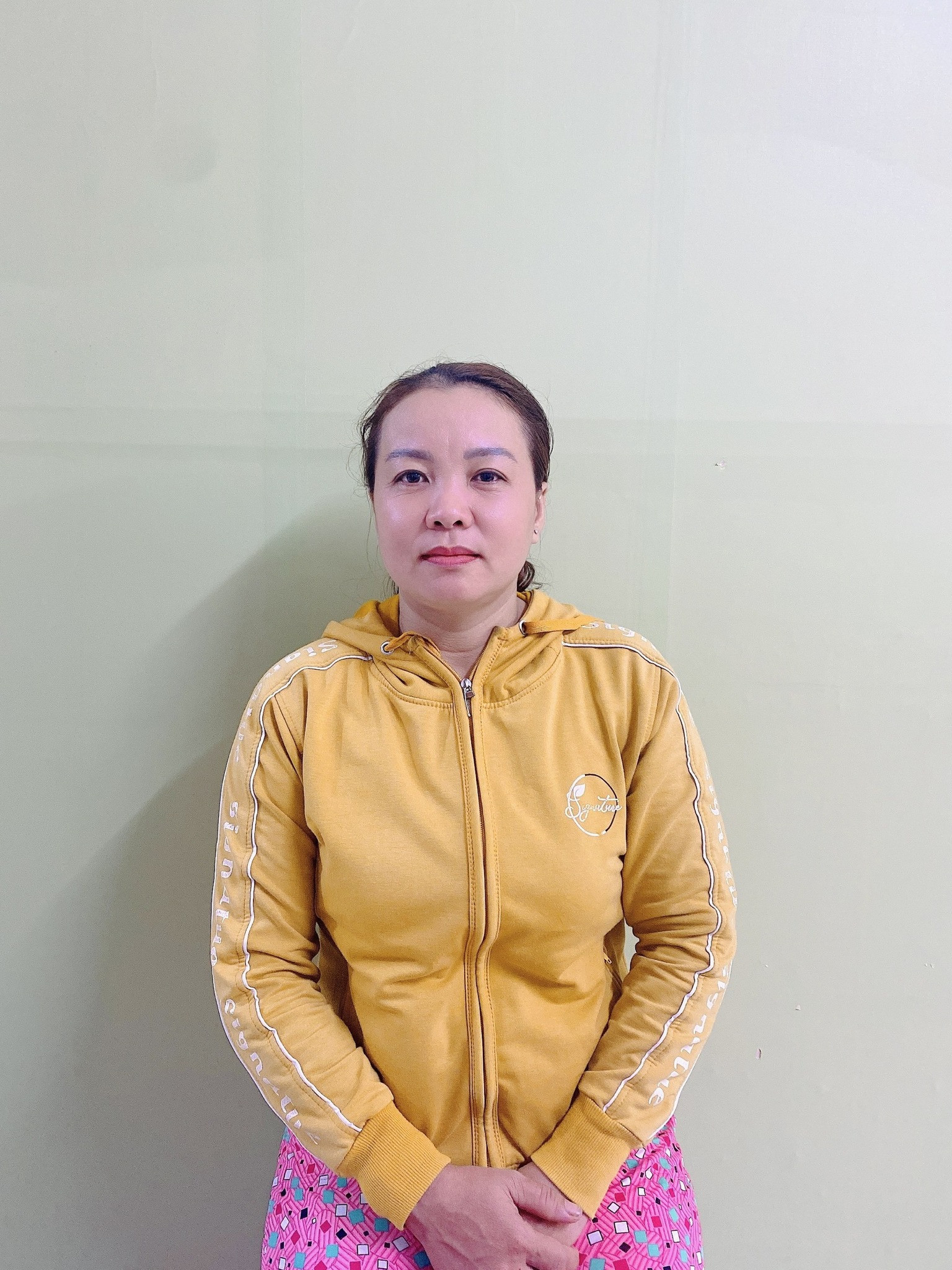 Chị Nở đang tìm việc bao ăn ở lại ạ