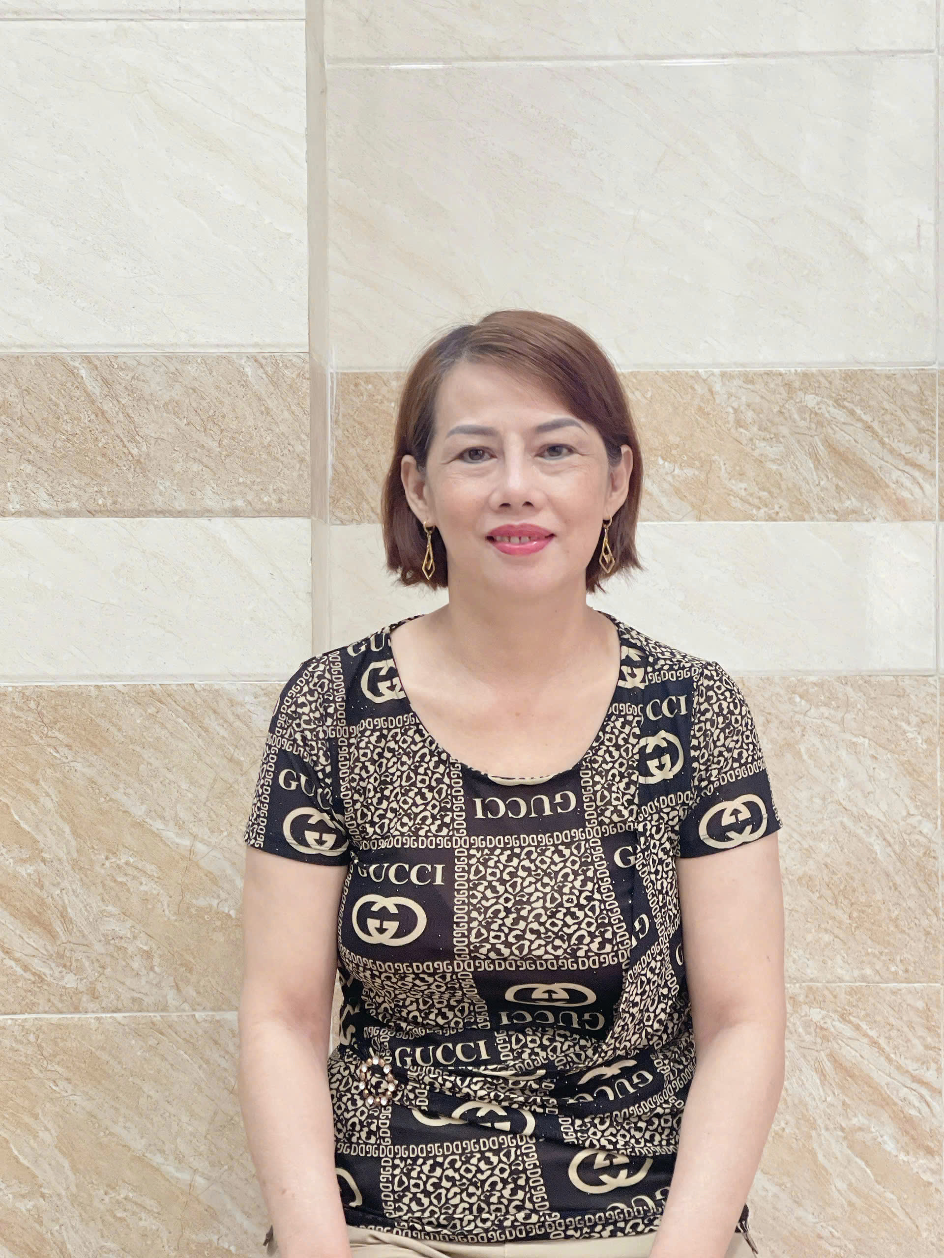 Cô Hạnh  quê Quảng Nam  cần tìm việc, tết ở lại được.