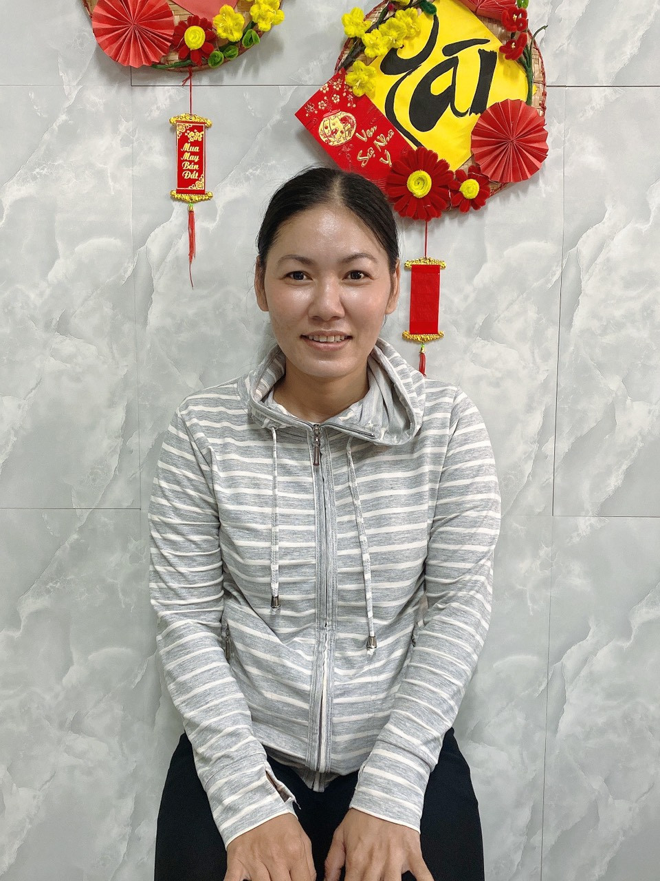 Em Tìm Việc Làm Bao Ăn Ở Lại Cho Chị Thạch Thị Sam Nạn - Sinh Năm 1989 - Người Miền Tây