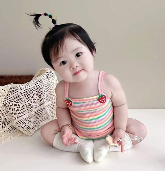 Tuyển chị chăm em bé 8 tháng tại ấp Bình chữ , xã bạch đằng , Tân Uyên , bình dương