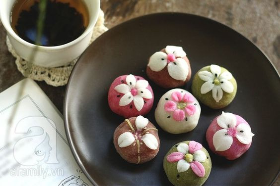 CÔ GIÚP VIỆC CẦN TÌM VIỆC GPIJ CHO CON: 0978609760 ( TÂM)