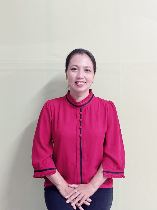 Nguyễn Thị Bé Thơ - 1984- Kiên Giang - chuyên giúp việc nhà , chăm bé ĐƯỢC 5 NĂM DUY NHẤT 1 NHÀ