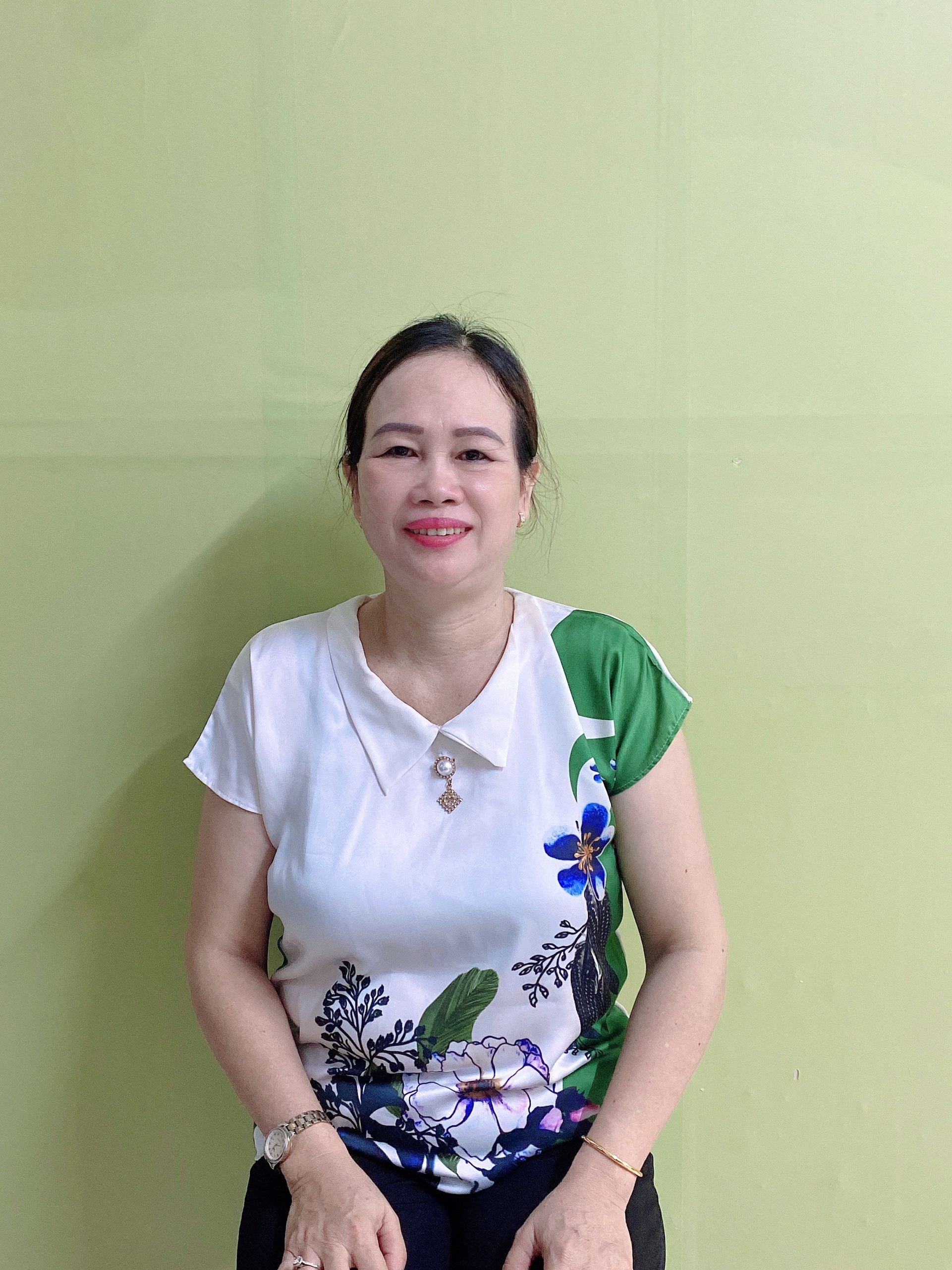 Chị Nguyễn Thị Kim Xuân sn 1974 quê Phú Yên - GIÚP VIỆC NHÀ, PHỤ CHĂM BÉ, CHĂM ÔNG, BÀ, CHĂM BỆNH