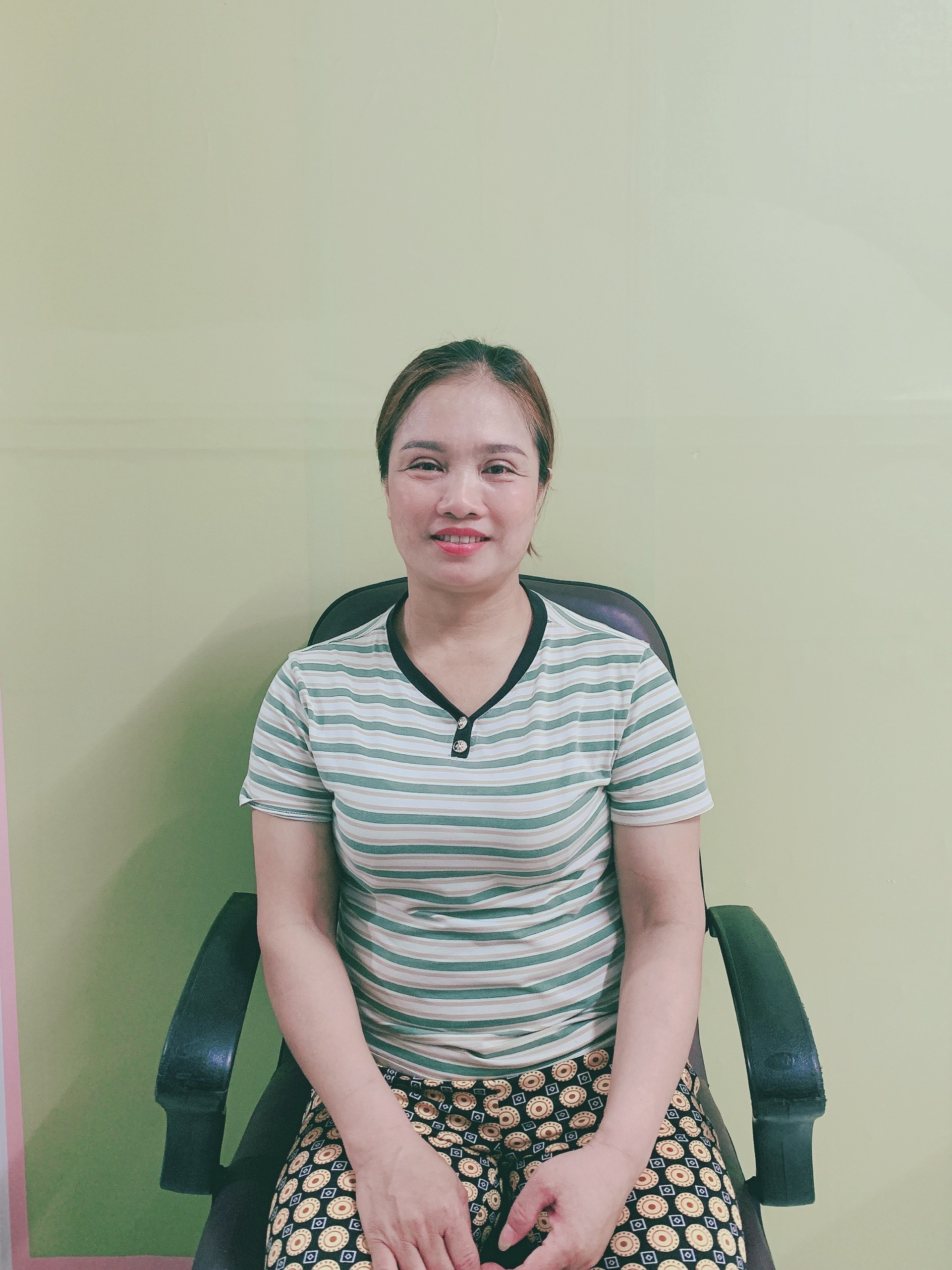 Chị Bùi Thị Yến sn 1975 Quê Hà Nội – GIÚP VIỆC NHÀ, CHĂM BÉ