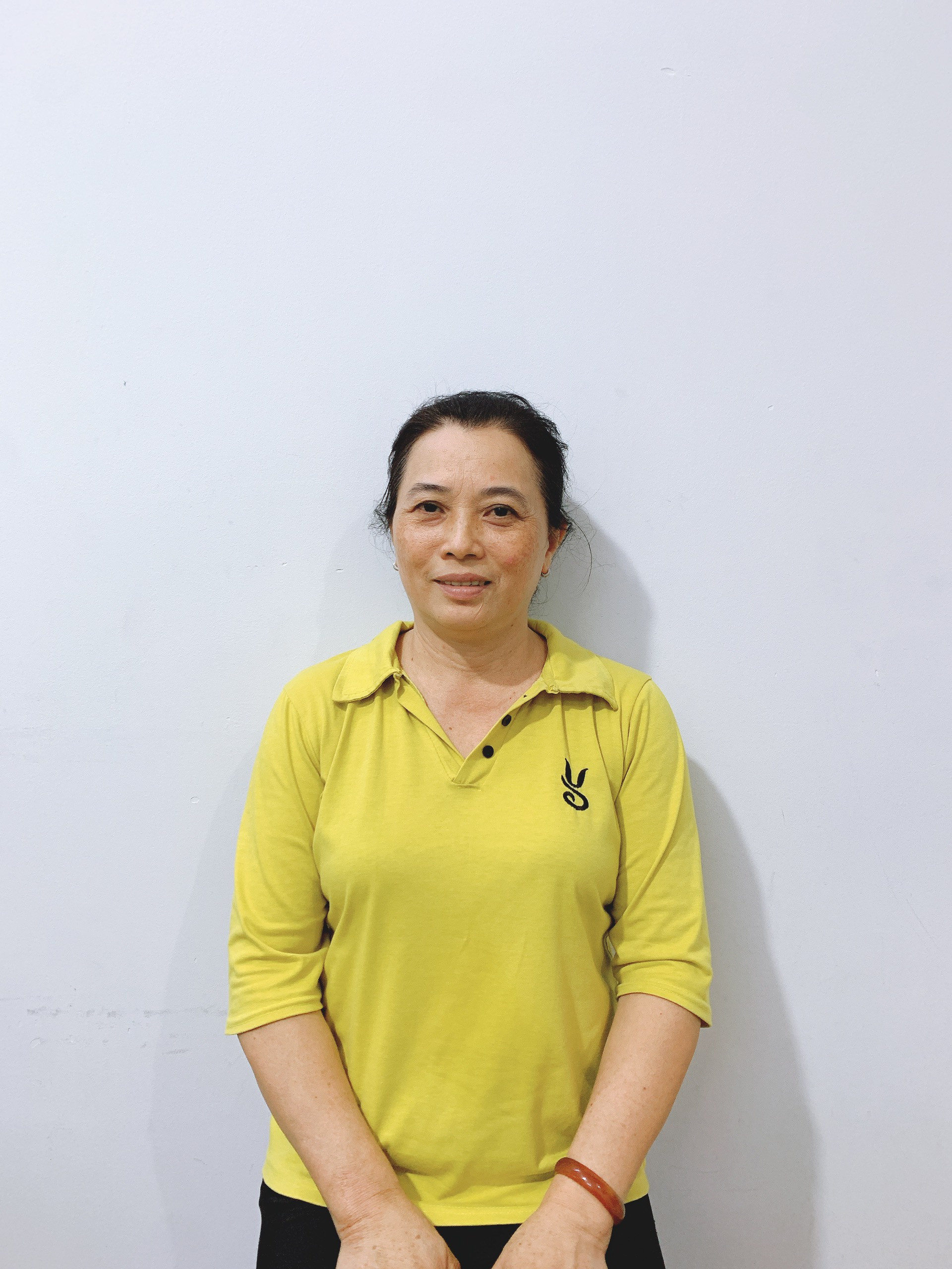 Em gửi anh chị cô chăm bé tốt mát tay miền tây rất thích con nít