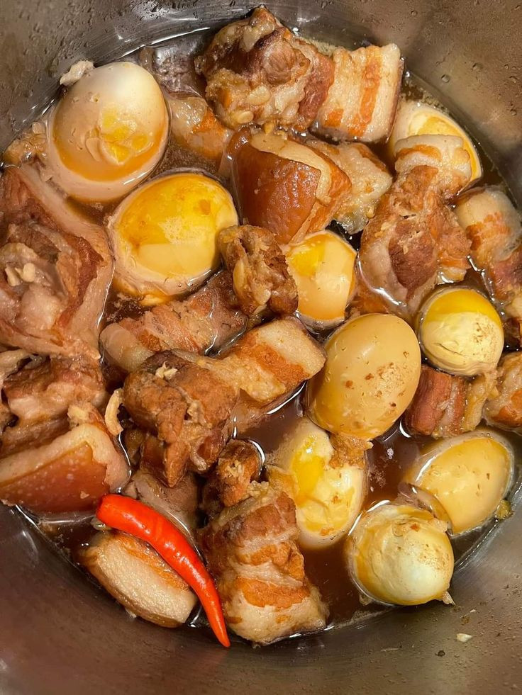 Em tuyển chị giúp việc làm ở Tân Bình, TPHCM lương 10 triệu