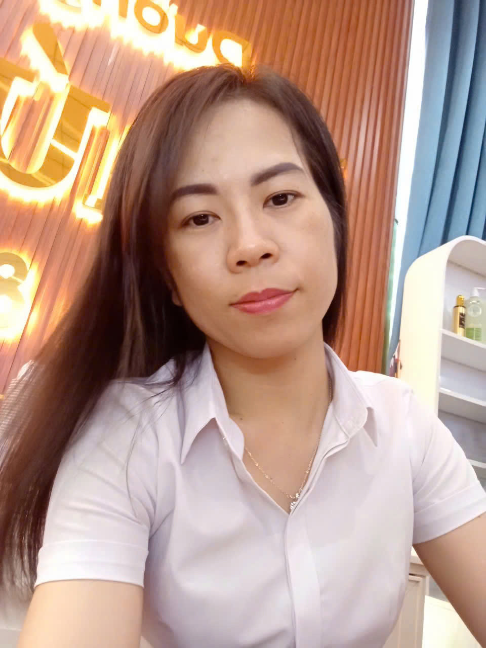 Em Thuỳ (35 tuổi, Cao Bằng) tìm việc chăm bé/giúp việc nhà