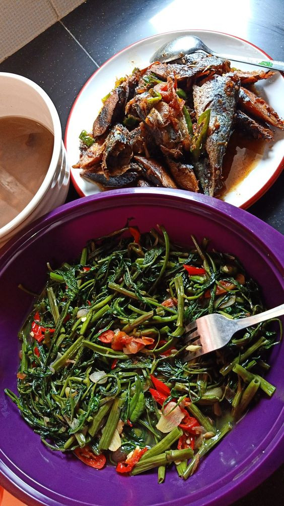 TRONG HÔM NAY EM CẦN TÌM GẤP 1 CHỊ CHUYÊN GIÚP VIỆC NHÀ 1 TRỆT 1 LẦU TẠI QUẬN 4