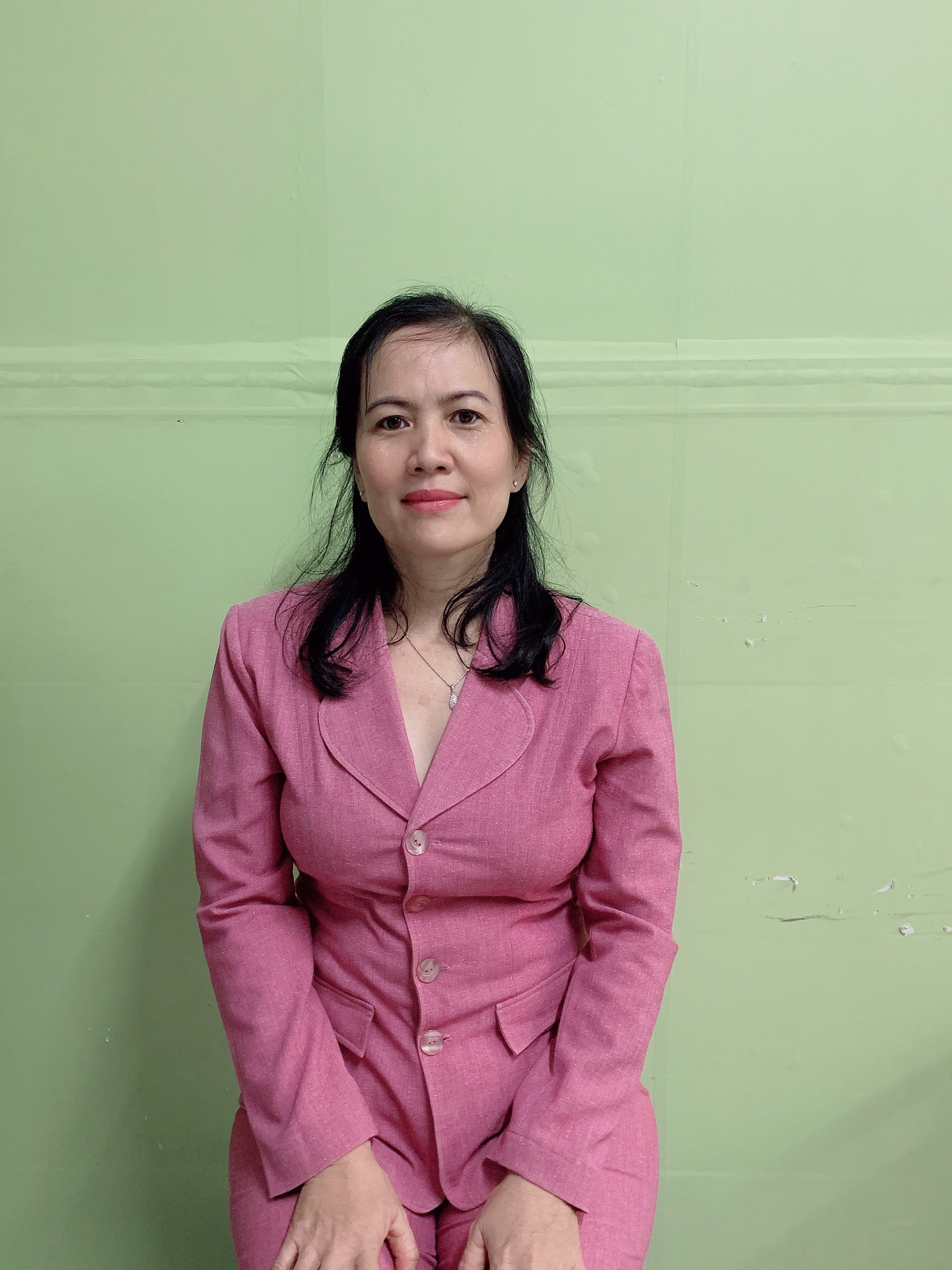 Chị Nguyễn Thị Bạch Yến sn 1971 quê Long An - GIÚP VIỆC NHÀ PHỤ CHĂM BÉ