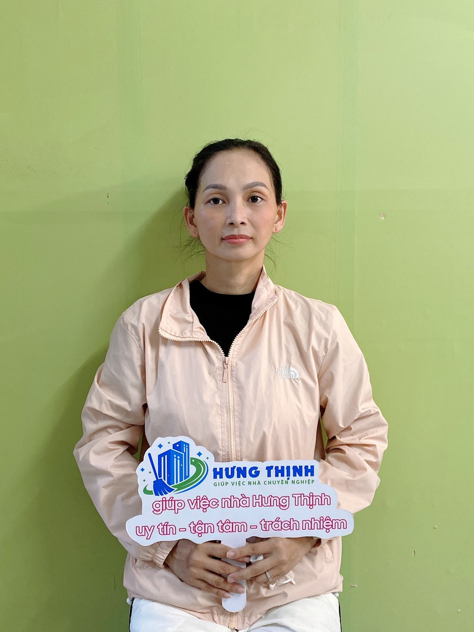 Chị Hiền - 40 Tuổi - Quê Quảng Ngãi. Chị Chưa Lập Gia Đình Nên Đi Làm Hoàn Toàn Không Có Vướng Bận