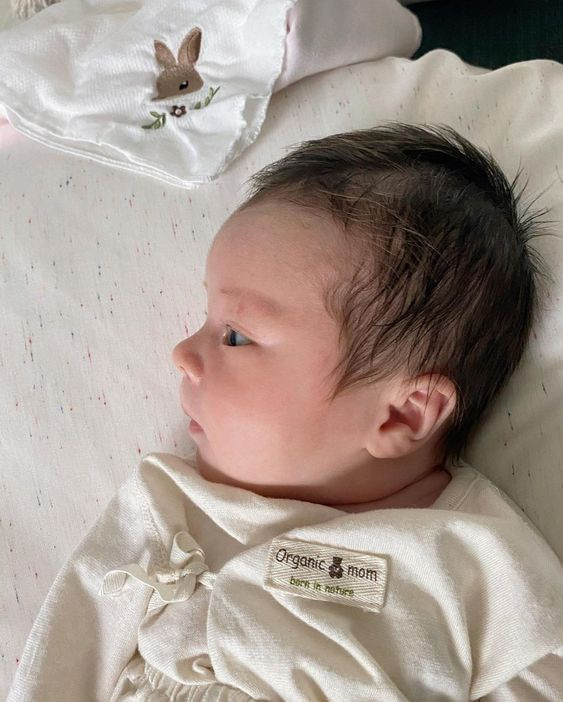 Tìm Chị Chăm Em 3 Tháng Bao Ăn Ở Tại Tân Bình.