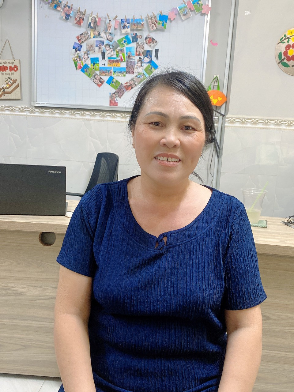 Em tìm việc làm cho người cô ở quê mới vào SG ạ. Cô hiền lành vui vẻ, rất chịu khó ạ.