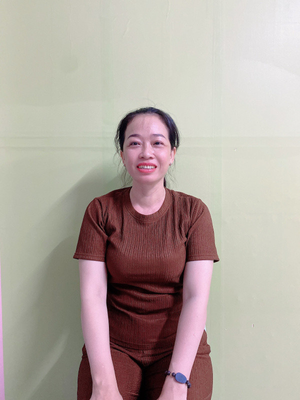 Huỳnh Thị Thúy Hằng- 1985 - Kiên Giang - chuyên giúp việc nhà, chăm bé