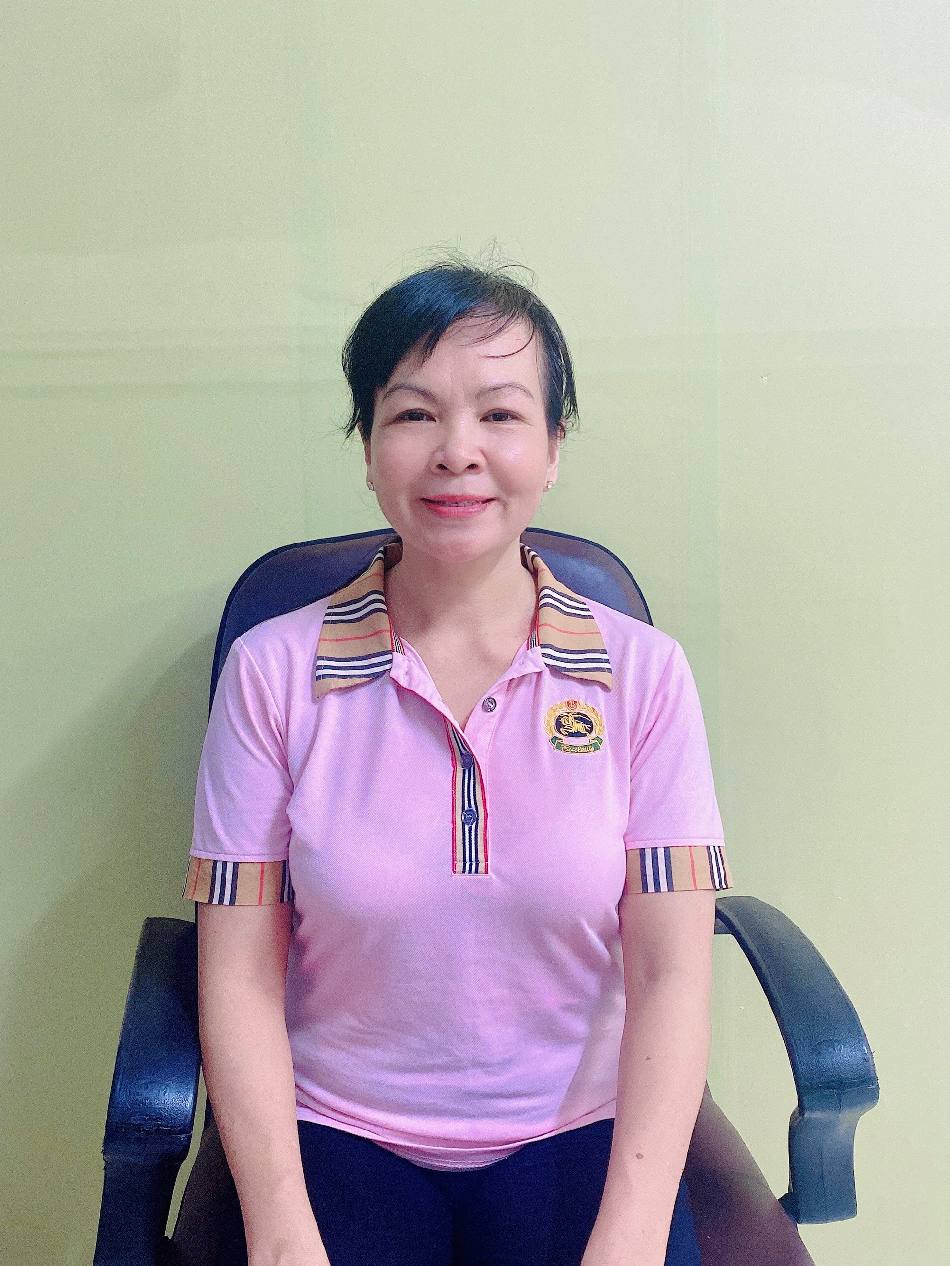 Cô Trần Thị Thu Hiếu sn 1973 quê Đồng Tháp - GIÚP VIỆC NHÀ, CHĂM BÉ