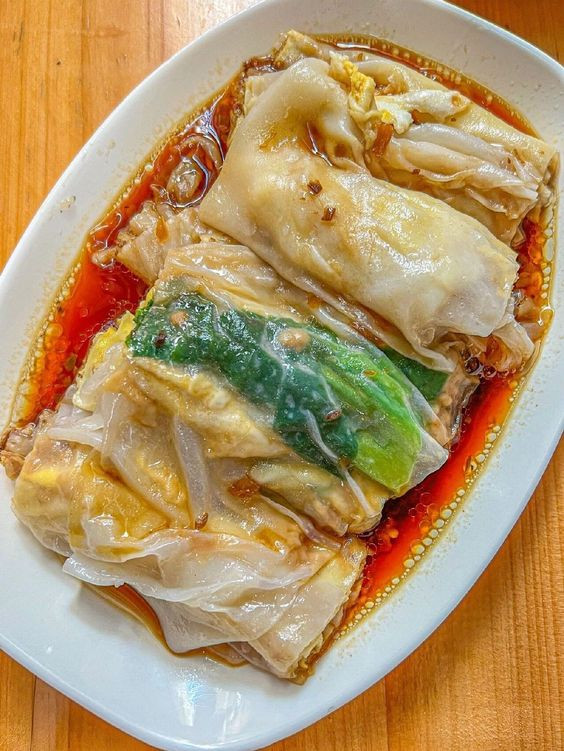 -Gia đình anh chị chủ ở Quận 7 cần chị về phụ gia đình công việc nấu ăn, dọn dẹp.