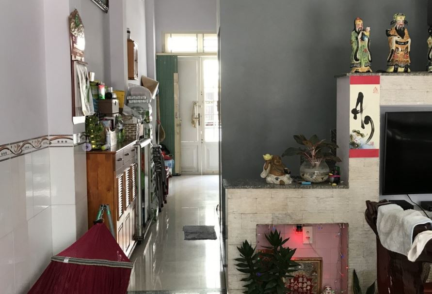 Tìm chị giúp việc bao ăn ở nhà có phòng riêng thoải mái Lương 9tr