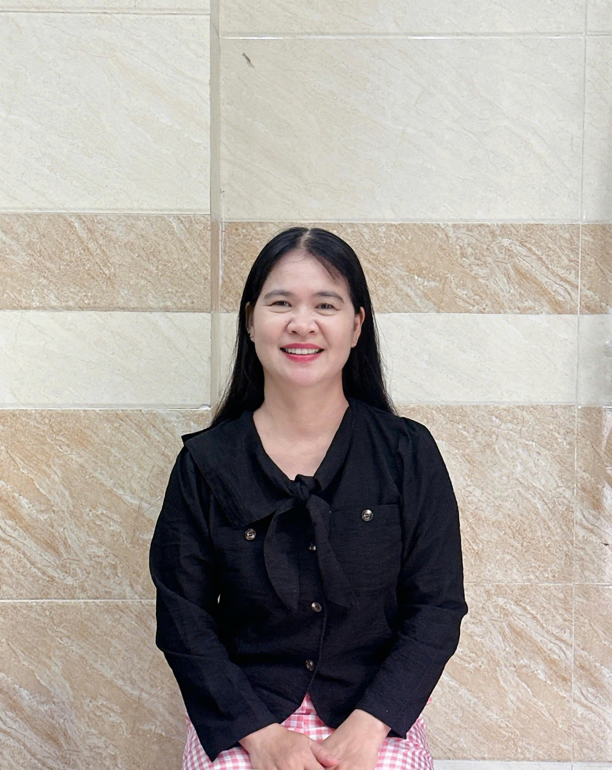 Chị Kim Loan – Sinh: 1977 – Thái Bình. Cần tìm việc làm