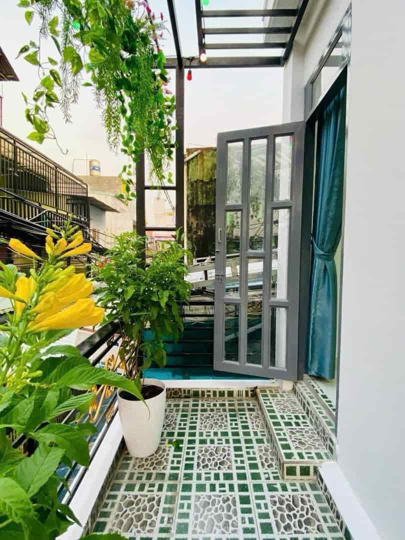 Nhà ở Gần Ngã Tư An Xương cần chị về giúp việc Bao Ăn Ở Lương khởi điểm 9tr