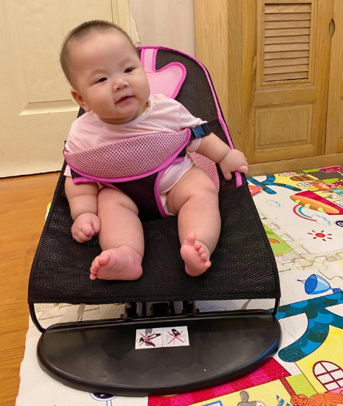 Cần tuyển người chăm bé (Ở LẠI) – Q. 7