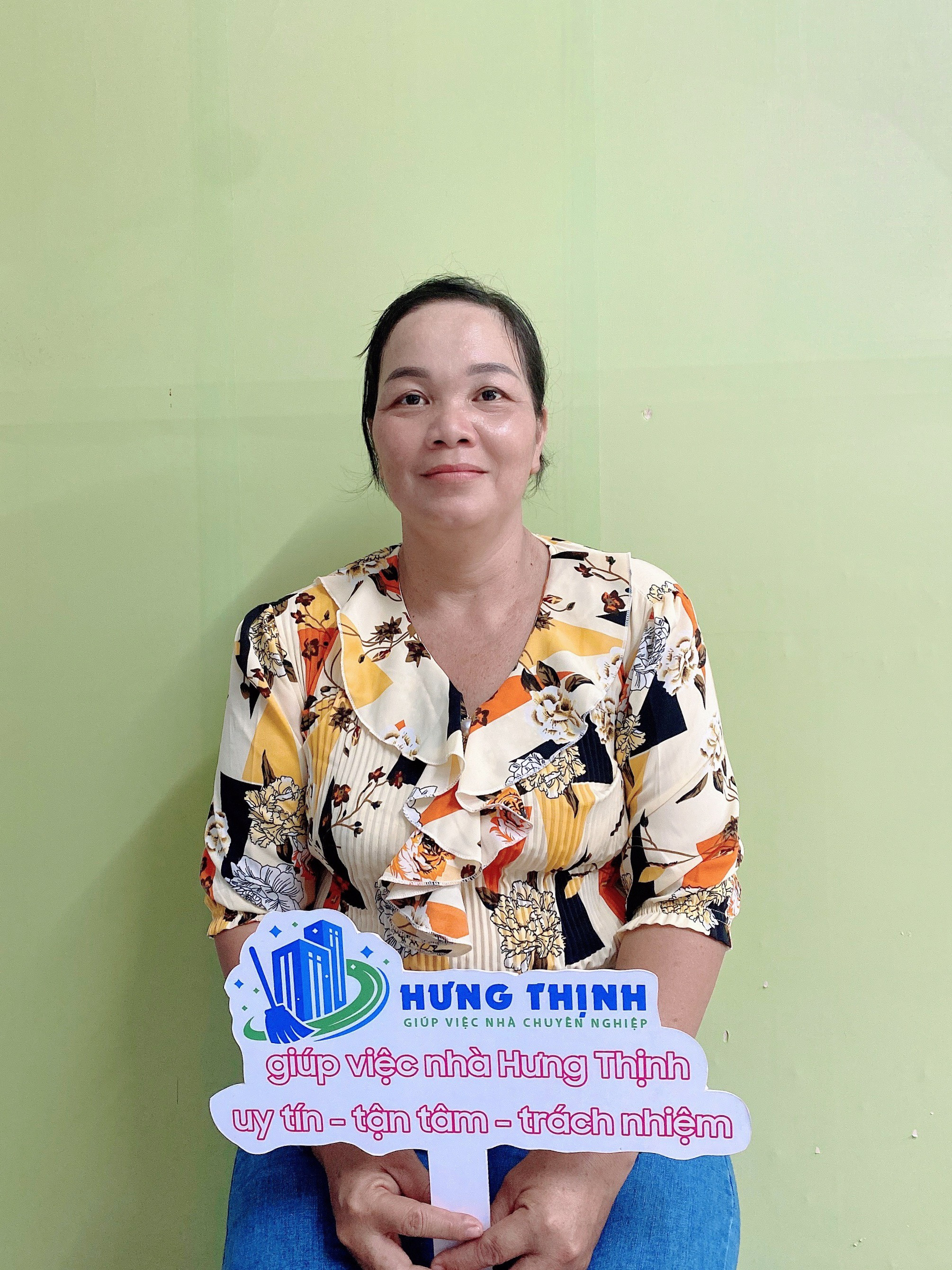 Chị Miền đang tìm việc bao ăn ở lại ạ