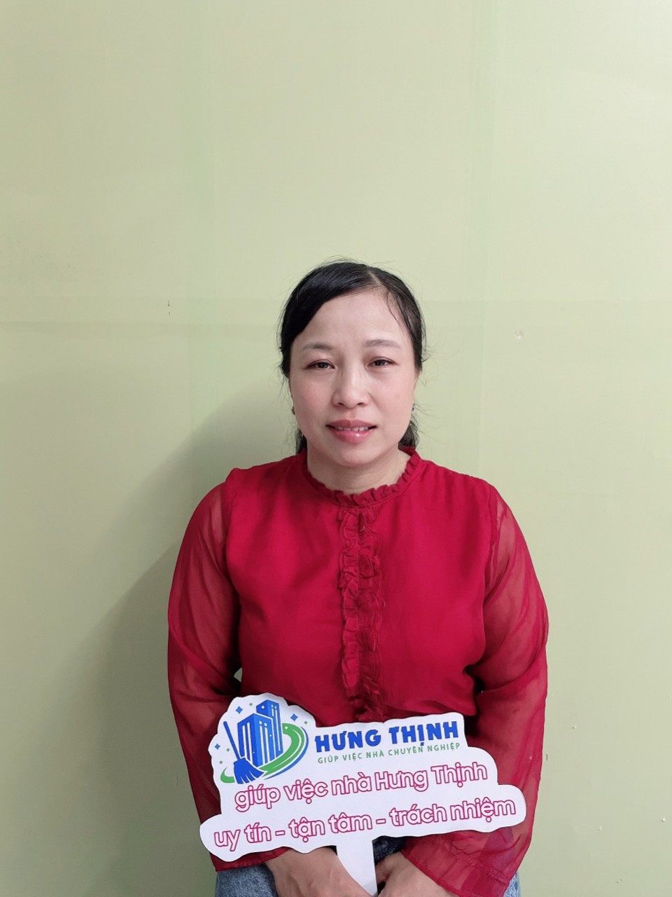 Chị Nga chuyên giúp việc gia đình, chị 43 tuổi, quê ở Bình Phước.