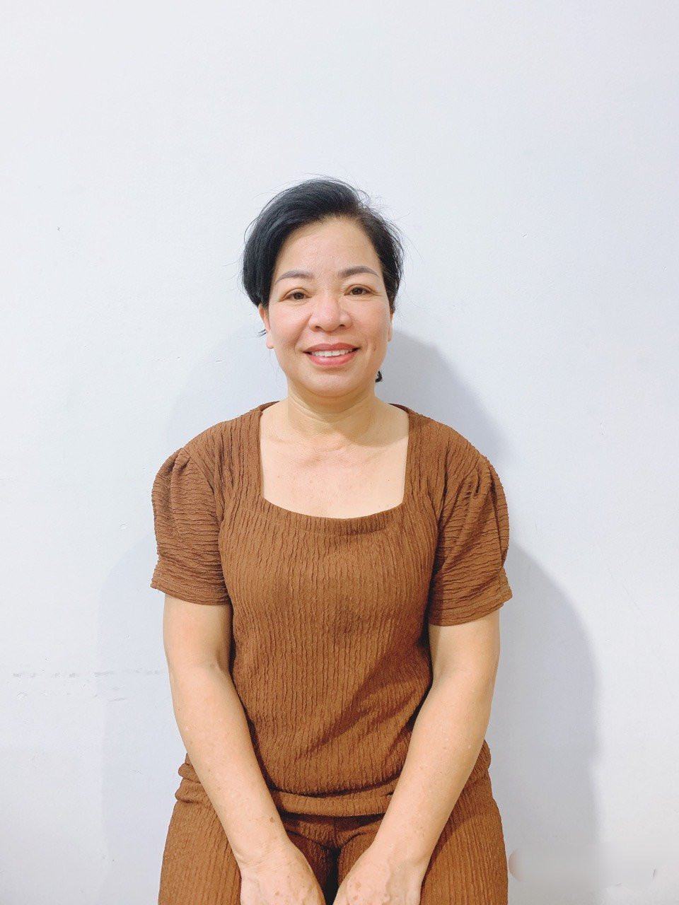 Cô Lê, Sinh Năm 1970, Quê Quán Thừa Thiên Huế