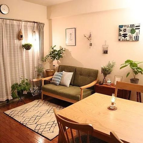 Dì em đang cần 1 cô giúp việc nhà. Lương 11 triệu. Đường Nguyễn Trãi quận 1