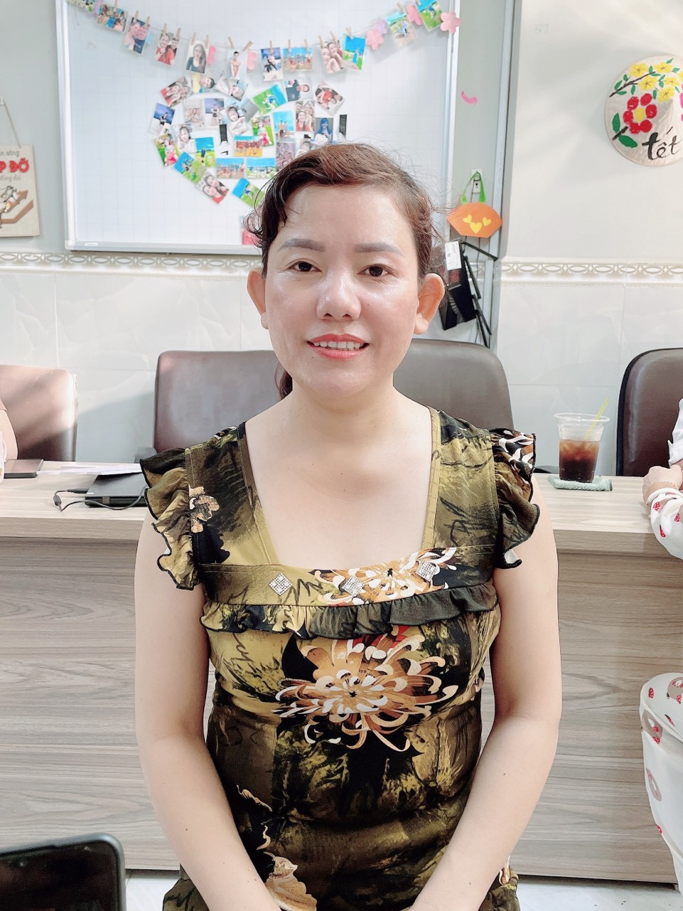 Chị Hồng Sinh Năm 1980 Quê Bến Tre Đang Cần Tìm Việc Làm, Tết Ở Lại