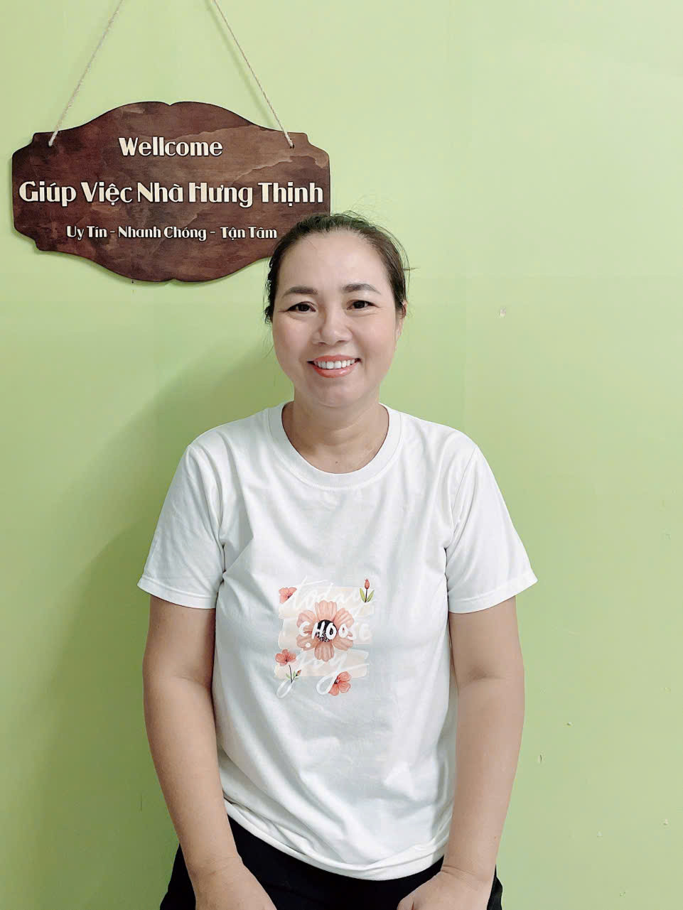 Chị Huệ - SN 1977 - quê Khánh Hòa - Chị Chuyên Chăm Em Bé