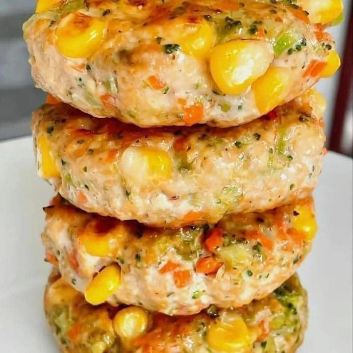 TÌM CHỊ CHĂM BÉ 3 THÁNG TUỔI - LƯƠNG 11TR - Q.3