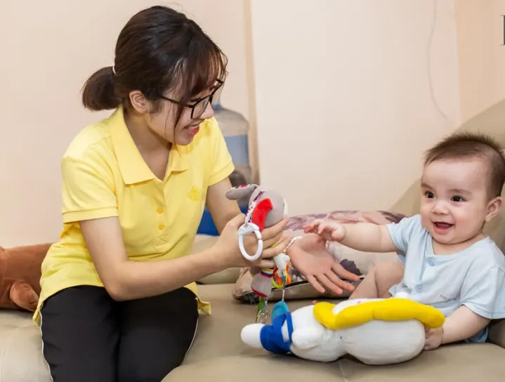 TÌM CÔ CHĂM BÉ 1 TUỔI LƯƠNG 11 TRIỆU, LÀM TẠI BÌNH CHÁNH