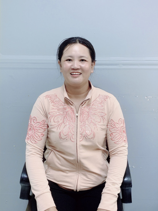 Chị Phạm Thị Bé Sáu, sinh năm 1984, quê An Giang , chuyên chăm bé giúp việc nhà