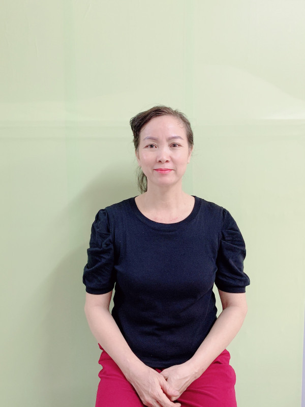 Chị Hương chuyên giúp việc nhà phụ chăm bé