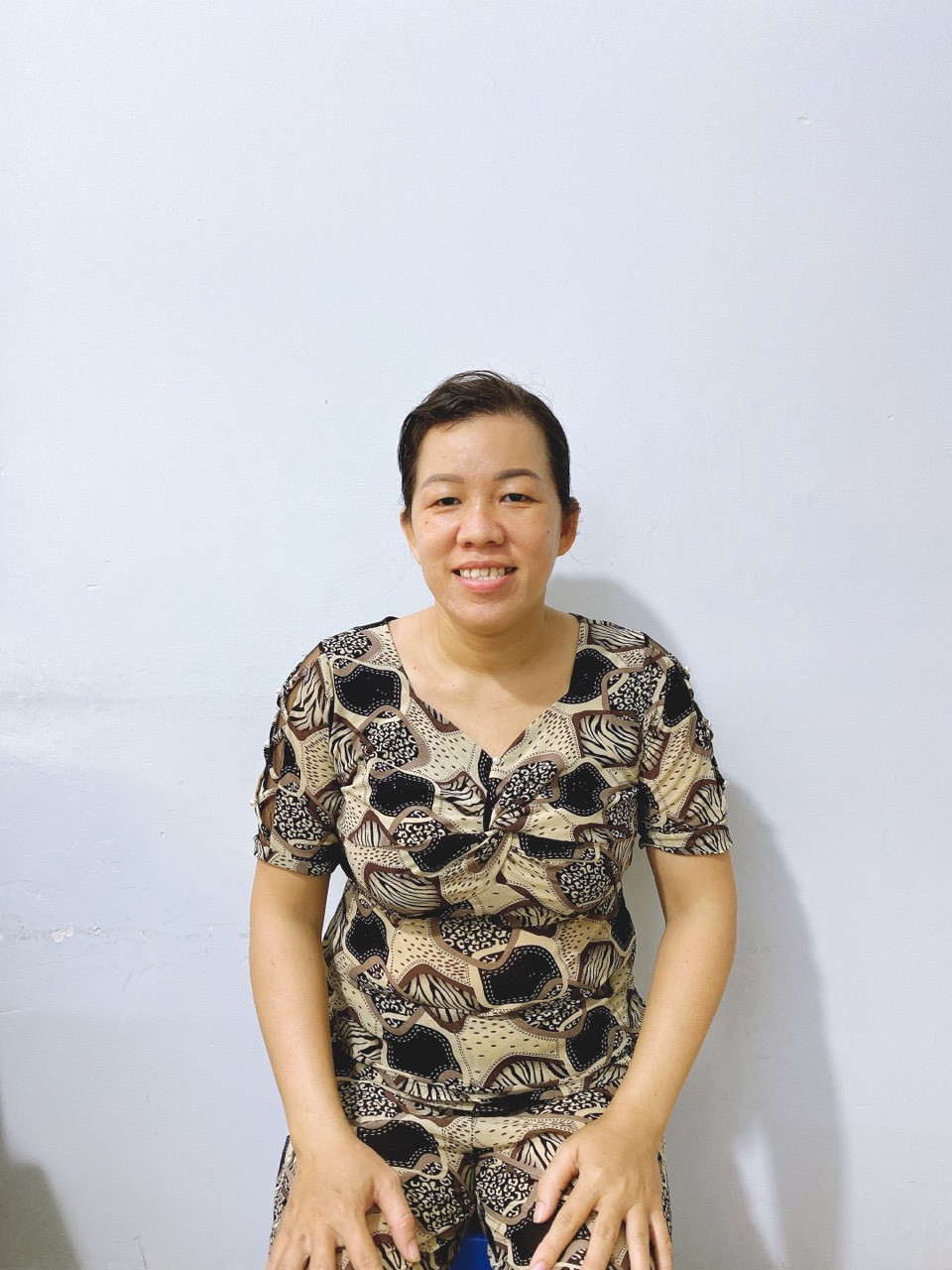 Chị Giàu trẻ trung xinh xắn chuyên nhận chăm bé từ sơ sinh đến lớn