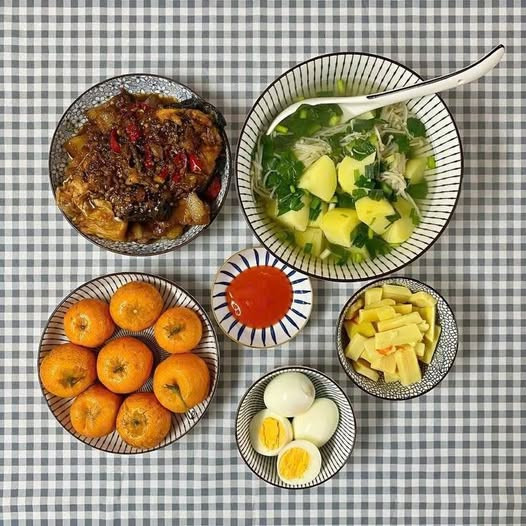 CẦN NGƯỜI GIÚP VIỆC - LƯƠNG CAO