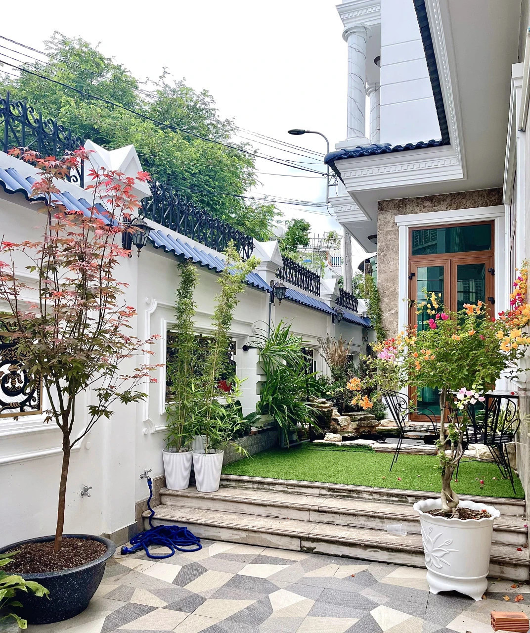 Nhà ở Gần Ngã Tư An Xương cần chị về giúp việc nhà Lương 10tr bao ăn ở